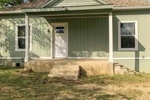 3211 Bideker Ave - Photo 4 of 18