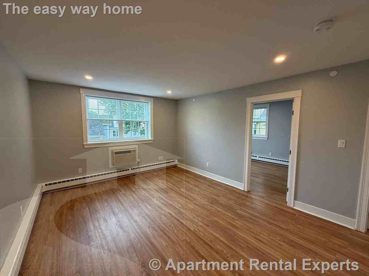 132 Sherman St #5 - Photo 2 of 8