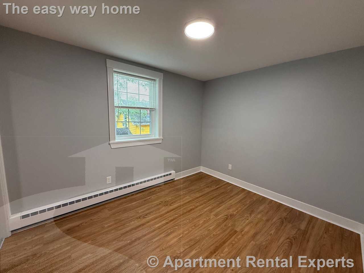 132 Sherman St #5 - Photo 4 of 8