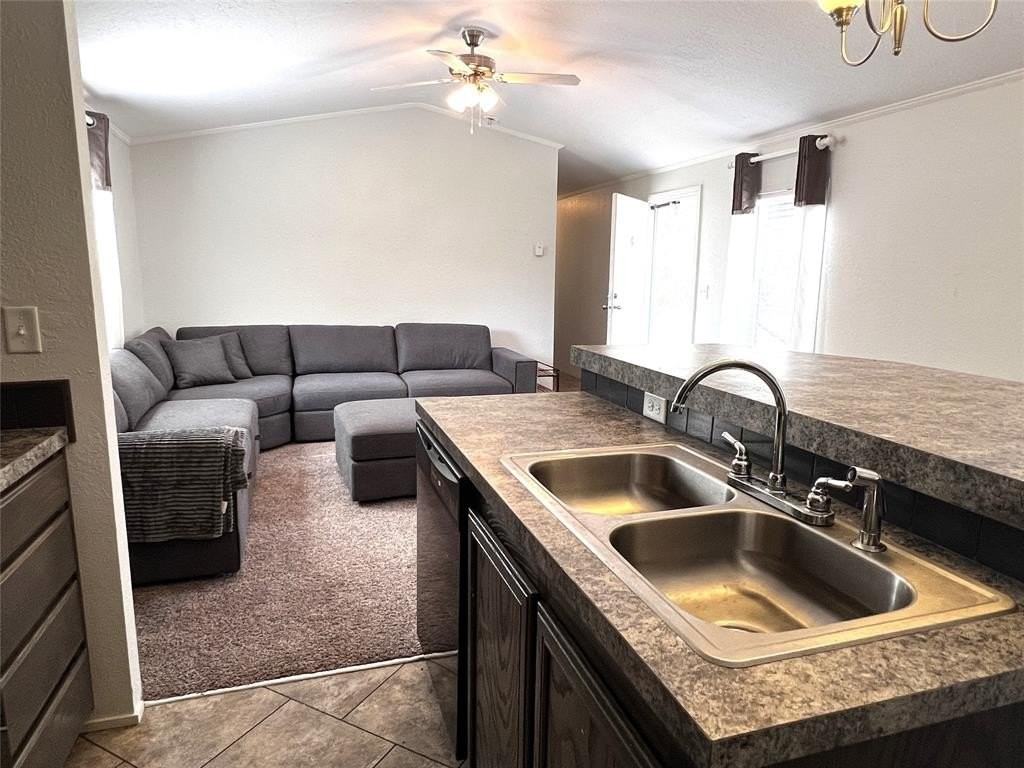 150 County Road 3459 - Photo 4 of 15