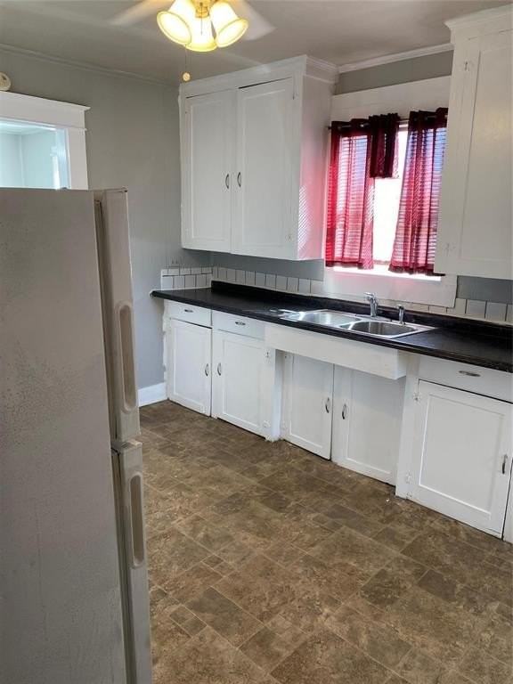 1613 Park St - Photo 6 of 39