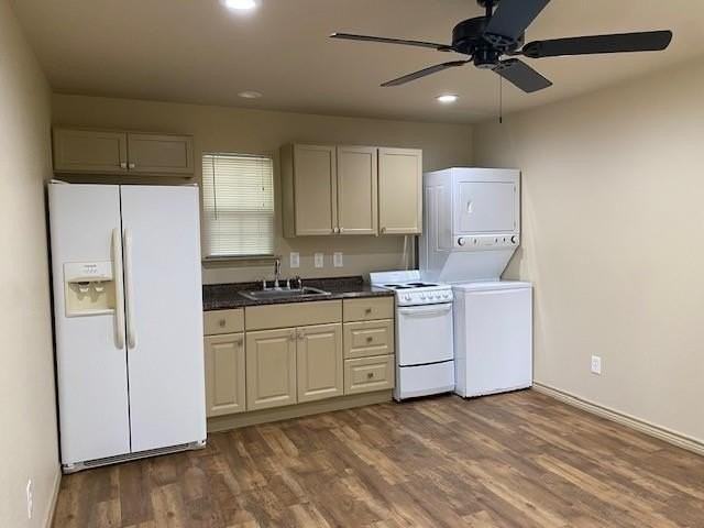 412 N Brazos St #B - Photo 5 of 10