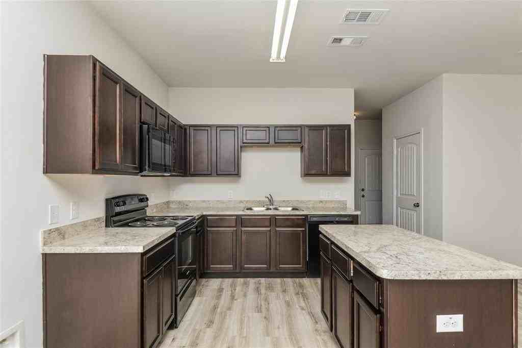 2804 Redhead Pl - Photo 7 of 16