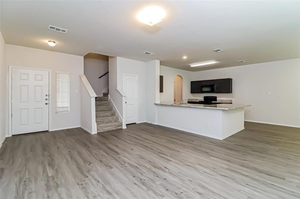 1425 Cactus Grove Way - Photo 2 of 14