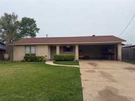 featured image of 2003 Christine Ave