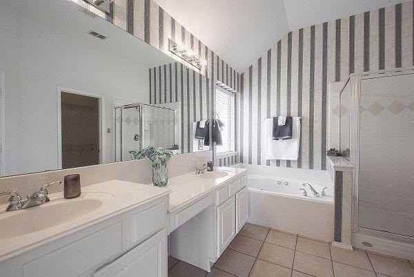 1433 Woodmont Dr - Photo 6 of 15