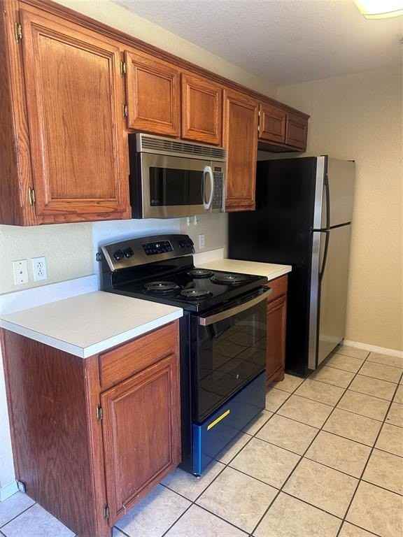 3834 Purdue Ln - Photo 4 of 18