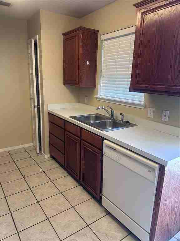 3834 Purdue Ln - Photo 6 of 18