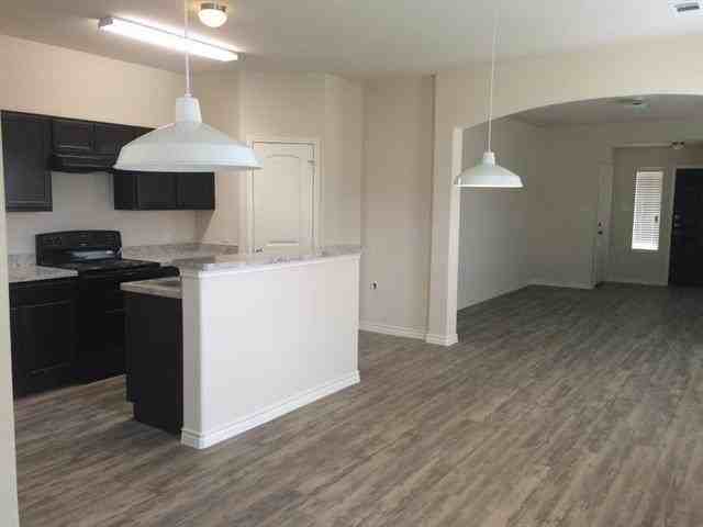 4156 Summersweet Ln - Photo 6 of 11