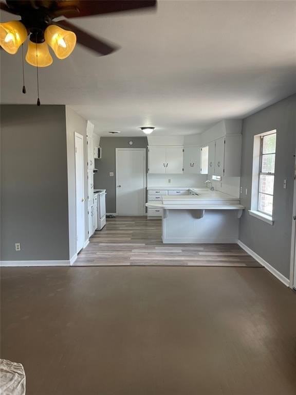 435 Elm St - Photo 3 of 26