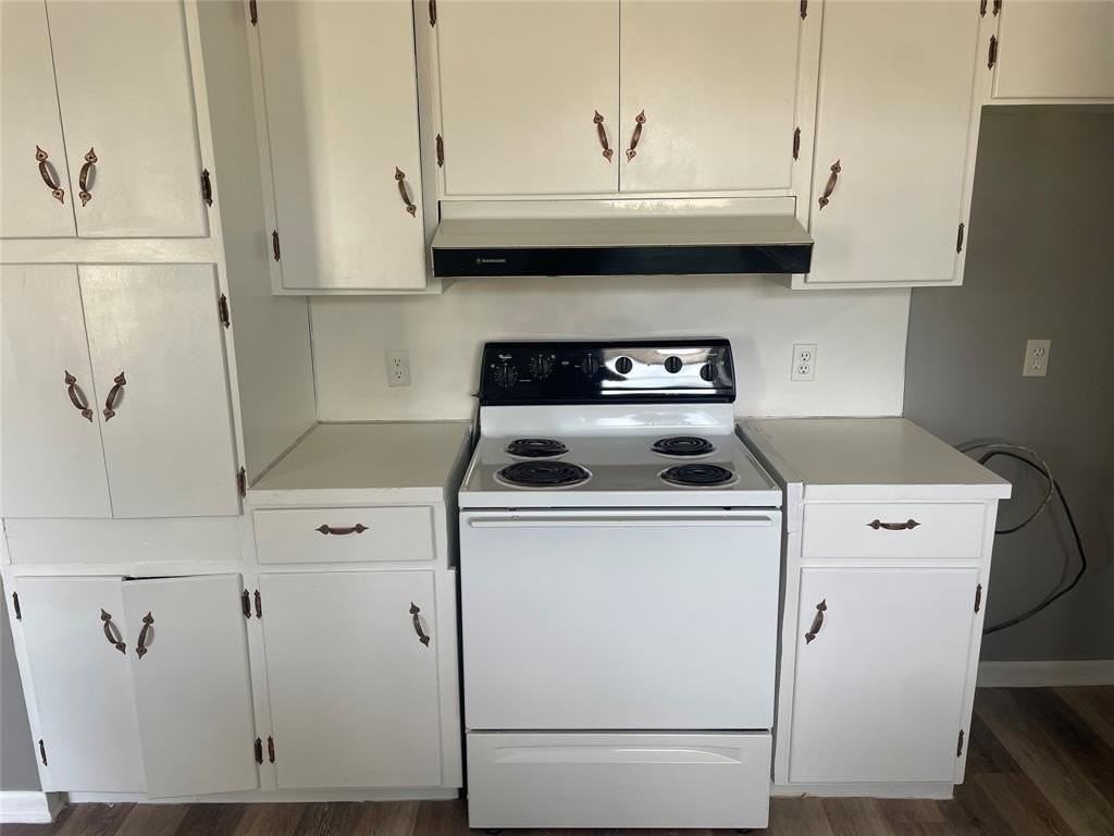 435 Elm St - Photo 6 of 26