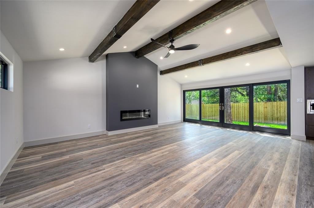 276 Windsor Dr - Photo 7 of 35