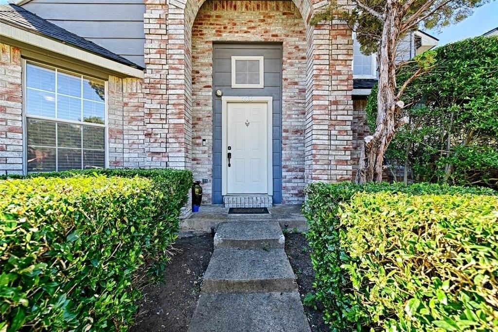 4415 Cordova Ln - Photo 4 of 28