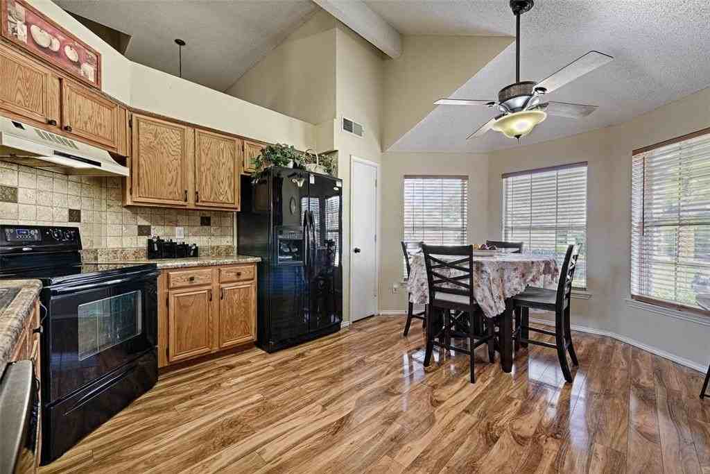 4415 Cordova Ln - Photo 6 of 28