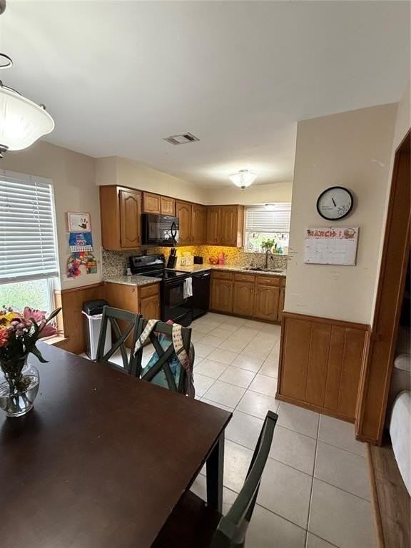 309 Stoneybrook Dr - Photo 4 of 9