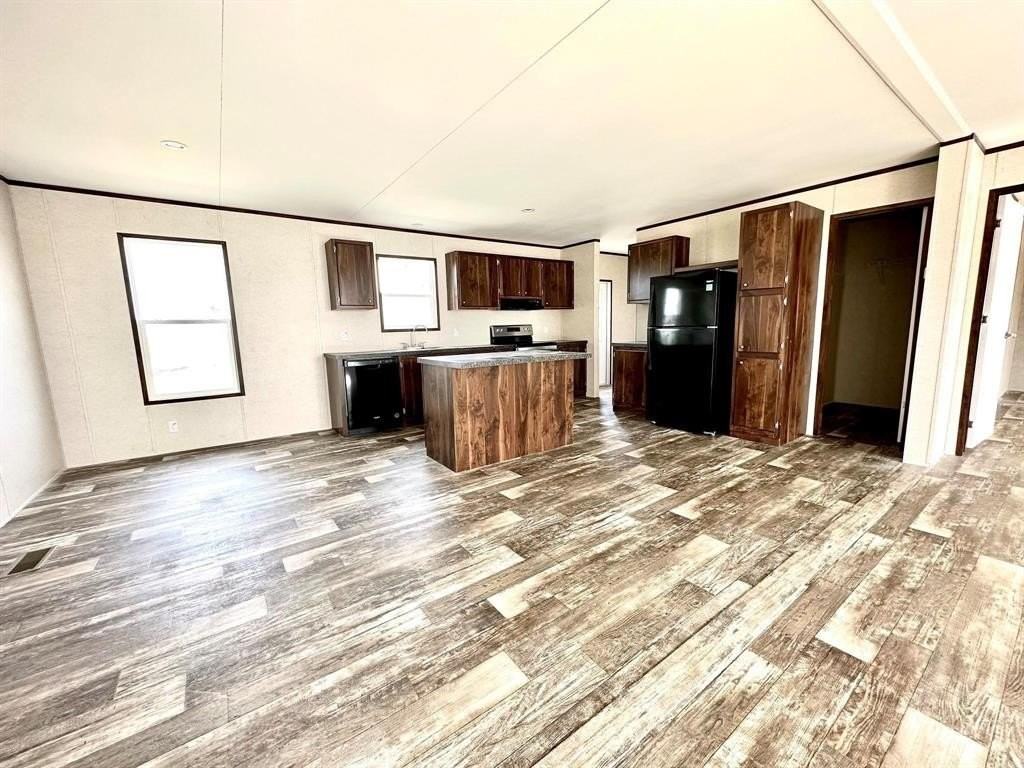 850 Private Road 701 - Photo 2 of 14