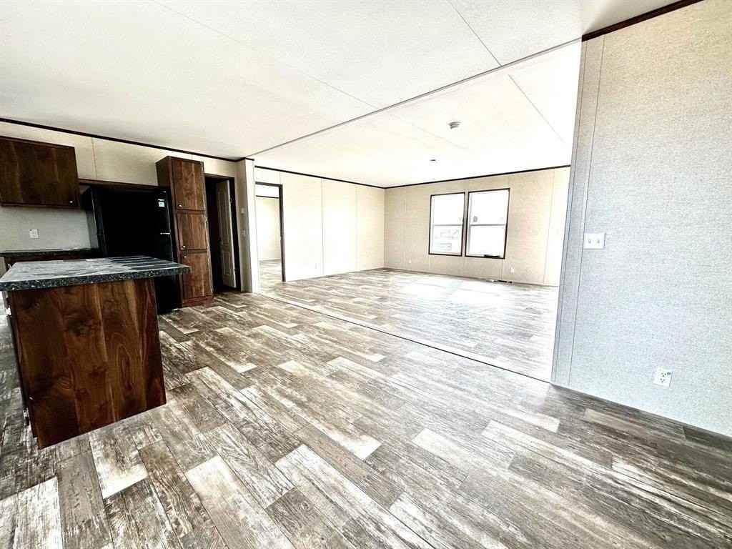 850 Private Road 701 - Photo 4 of 14