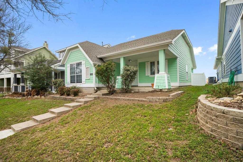 3053 Hopewell Ln - Photo 2 of 32