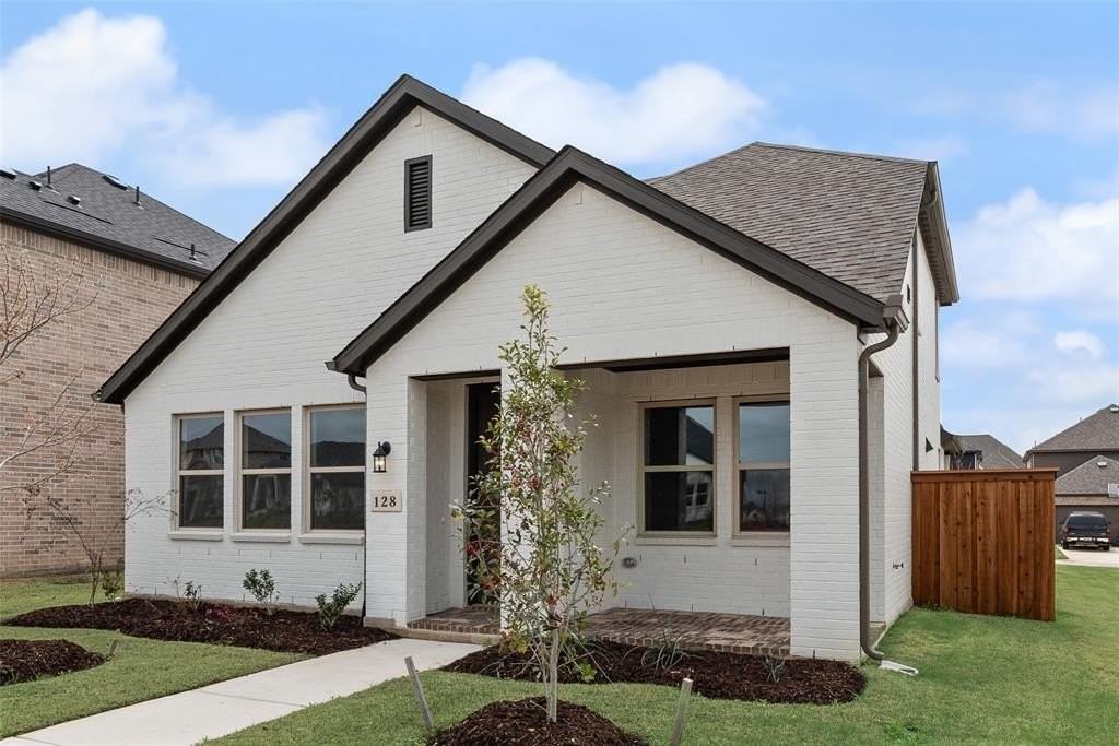 128 N Sky Dr