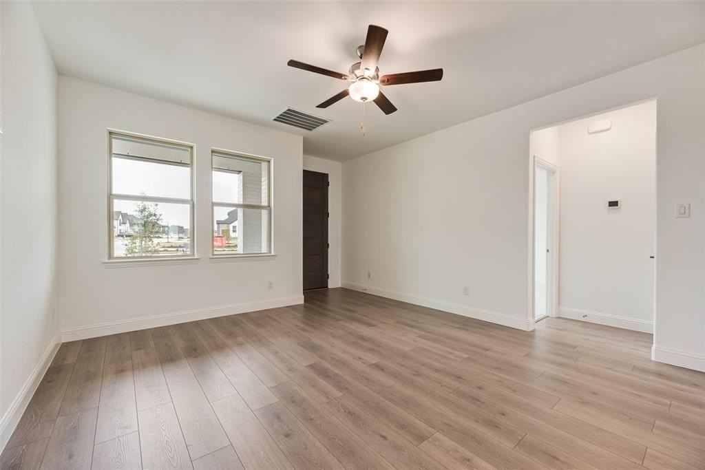 128 N Sky Dr - Photo 4 of 23