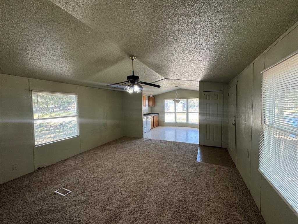 3007 Inwood Trl - Photo 4 of 9