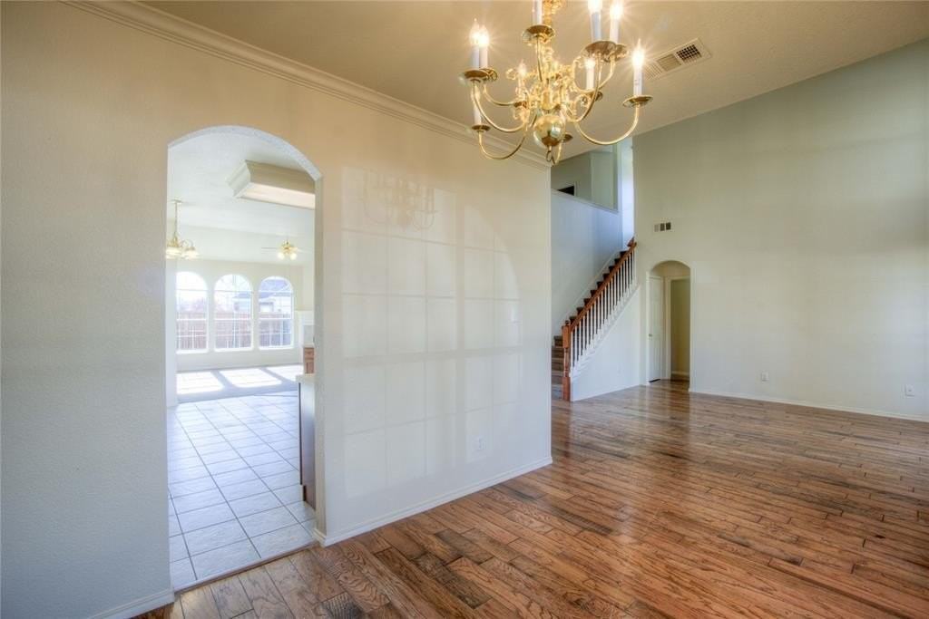 5441 Mohawk Ct - Photo 6 of 23