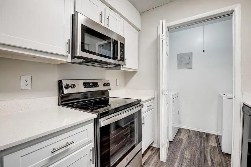 6115 Jack Finney Blvd - Photo 4 of 9