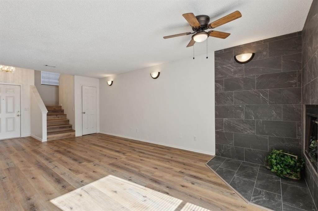 4207 Rollo Ct - Photo 2 of 25