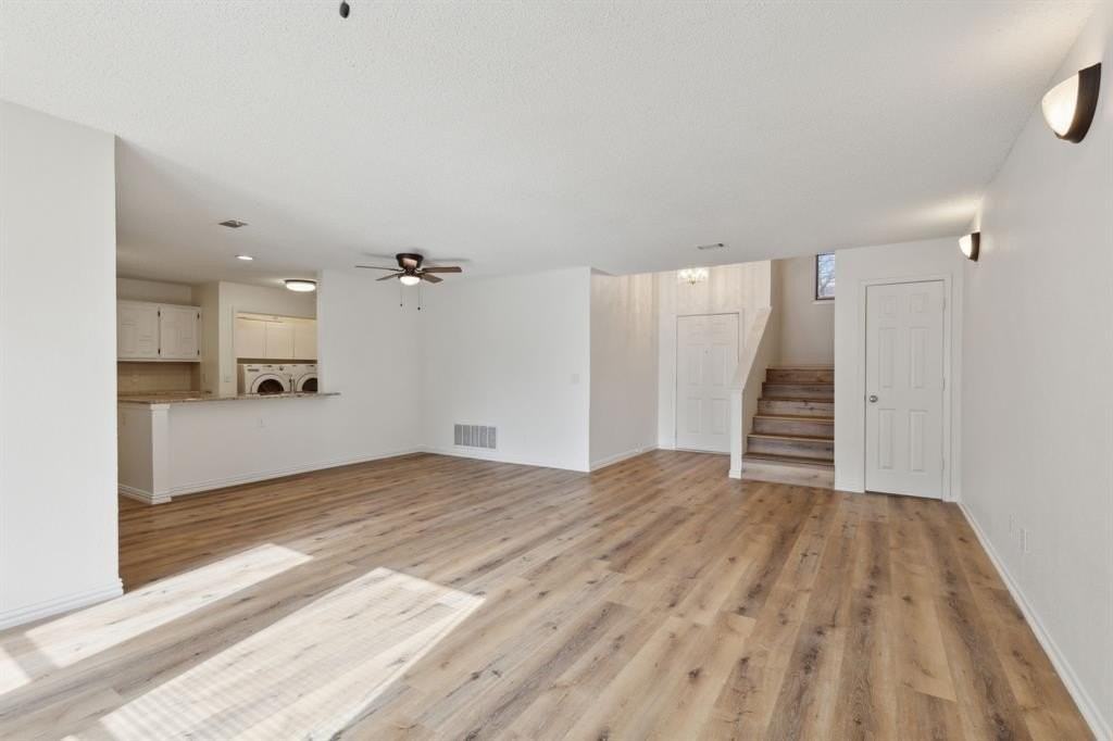 4207 Rollo Ct - Photo 5 of 25