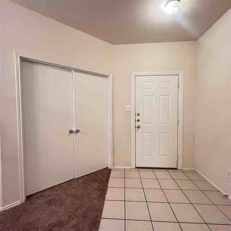 2049 Helmoken Falls Dr - Photo 2 of 19