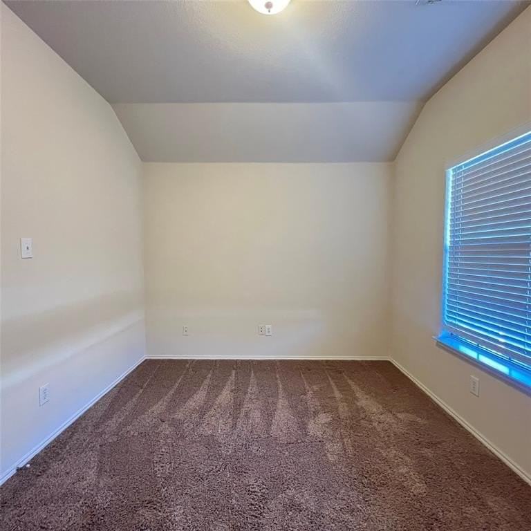 2049 Helmoken Falls Dr - Photo 4 of 19