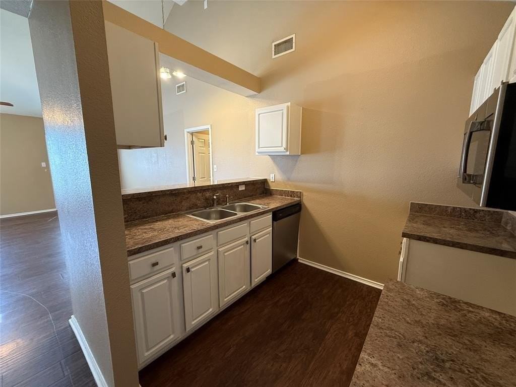 487 Pleasant Meadows Ln - Photo 7 of 18