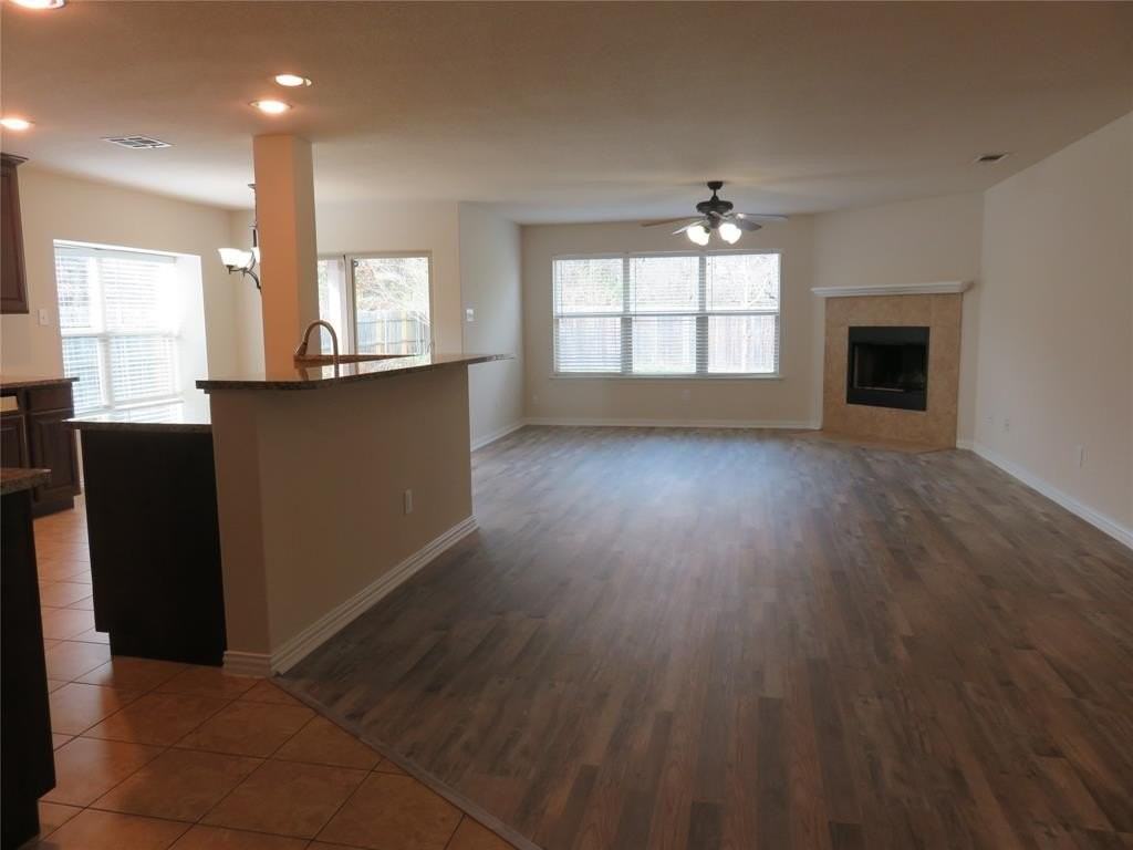 1321 Crestview Dr - Photo 2 of 32