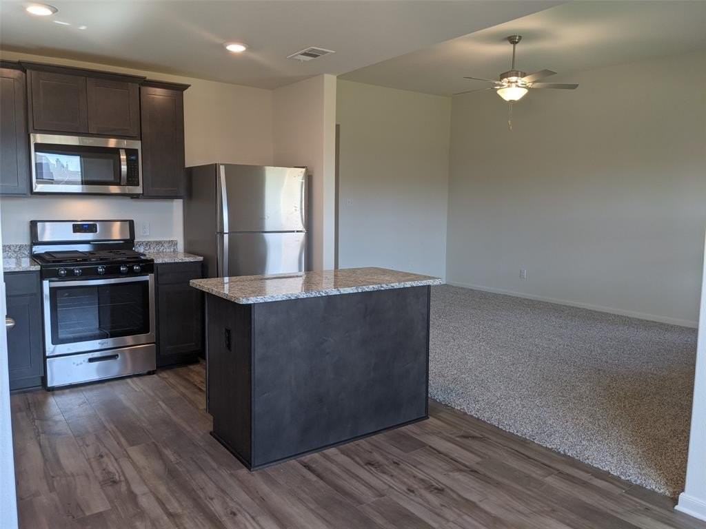 216 Micah Ln - Photo 4 of 14