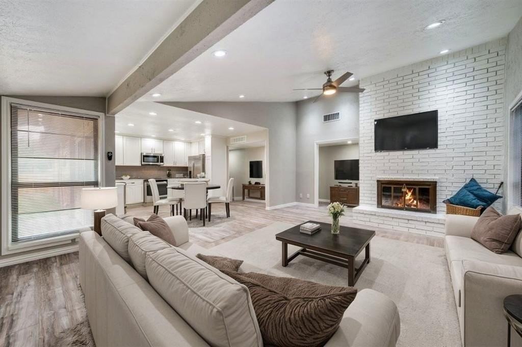 6641 Catalpa Trl - Photo 4 of 12