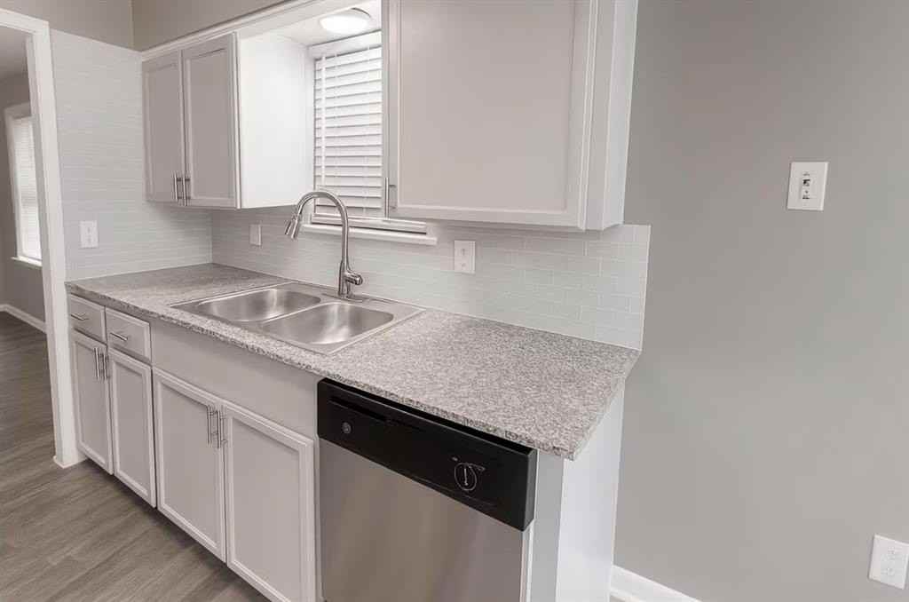 6151 E Mockingbird Ln - Photo 2 of 8