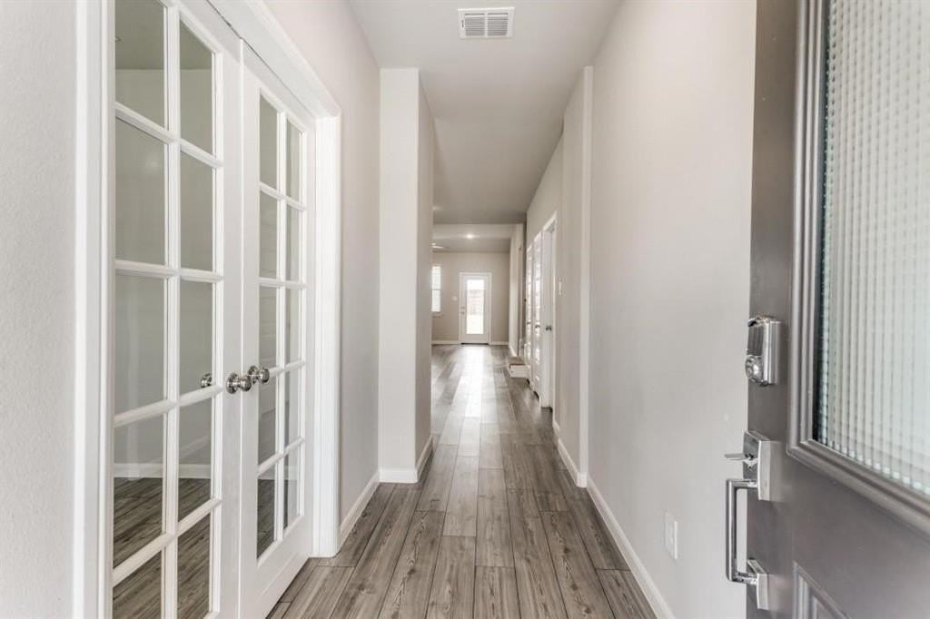 5427 Big Thicket Ln - Photo 4 of 23