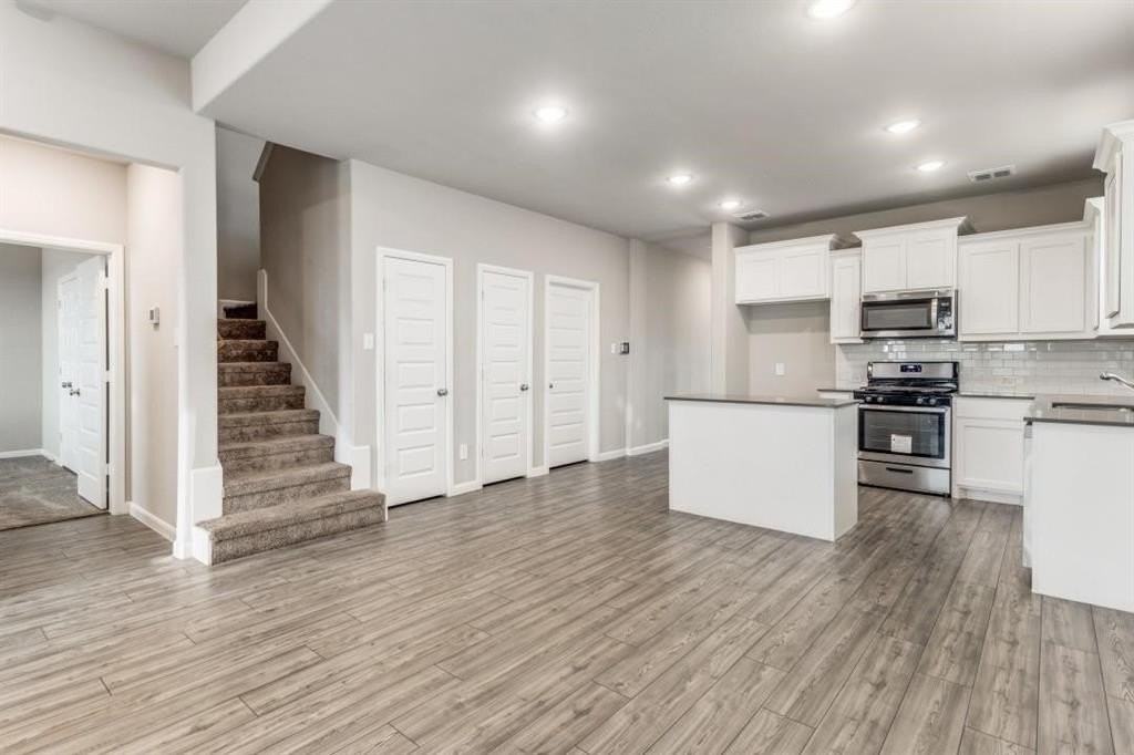 5427 Big Thicket Ln - Photo 7 of 23