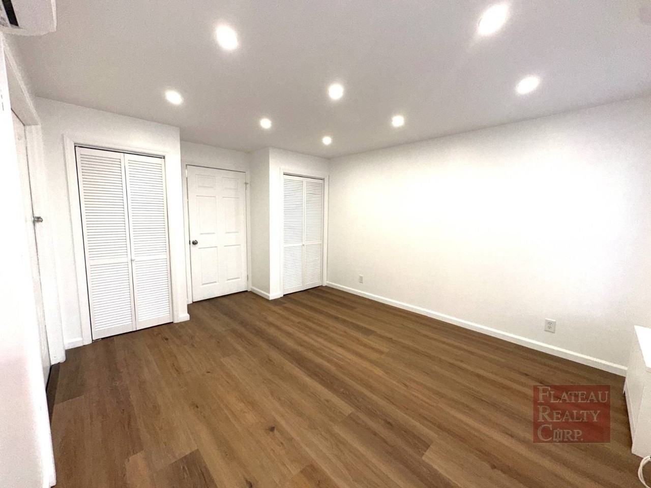 364 Marion St #1 - Photo 3 of 22