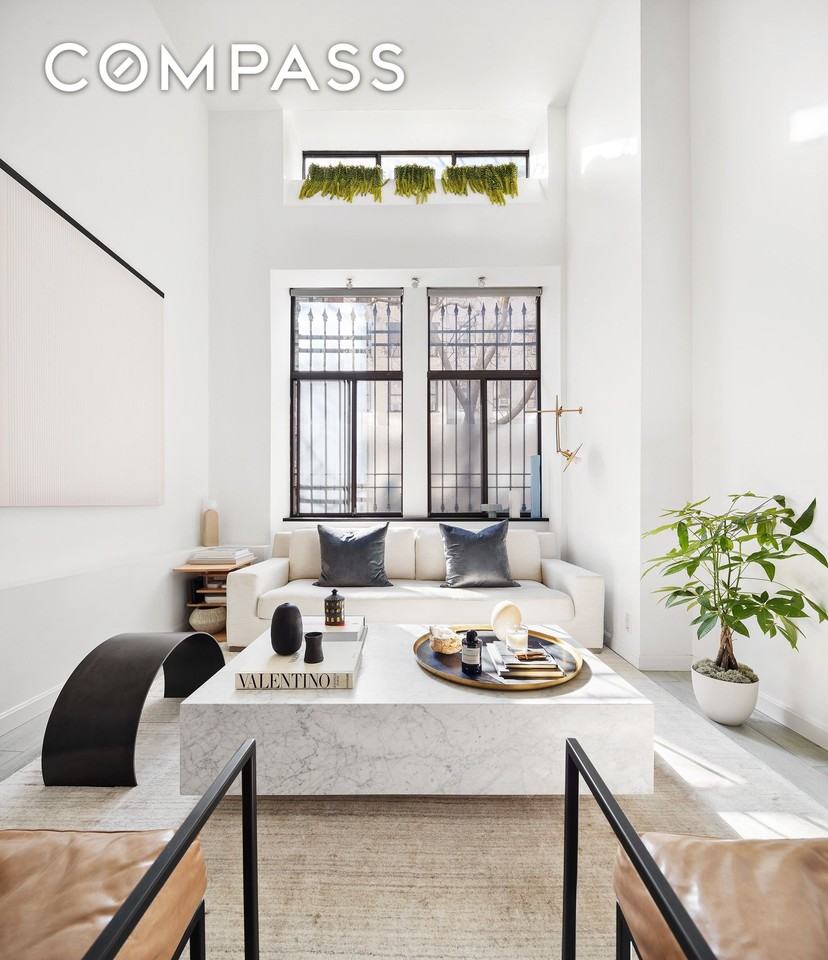 155 W 15th St #1J - Photo 2 of 12