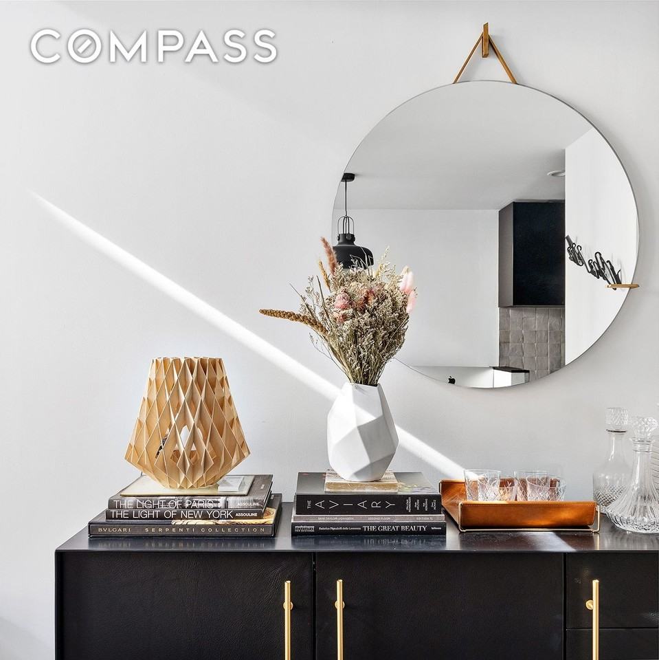 155 W 15th St #1J - Photo 4 of 12