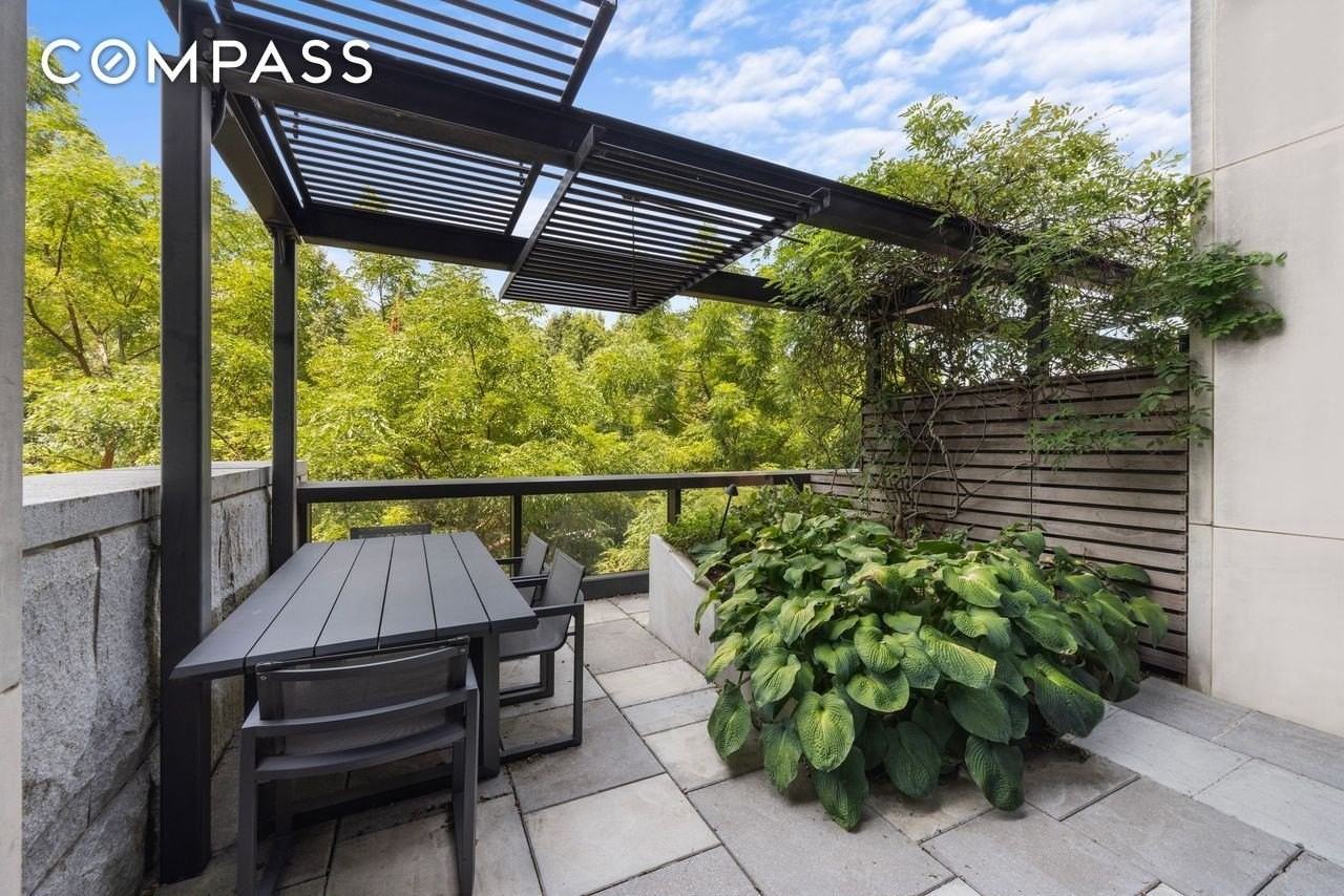 90 Furman St #N208 - Photo 4 of 22