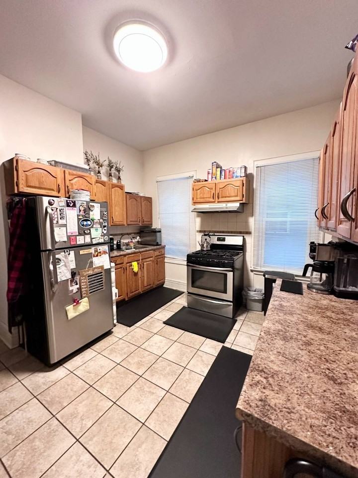 1050 Wendell Ave #FL1 - Photo 6 of 17