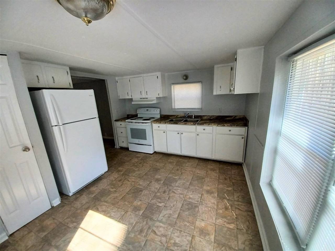 46 Dogwood Dr - Photo 2 of 7