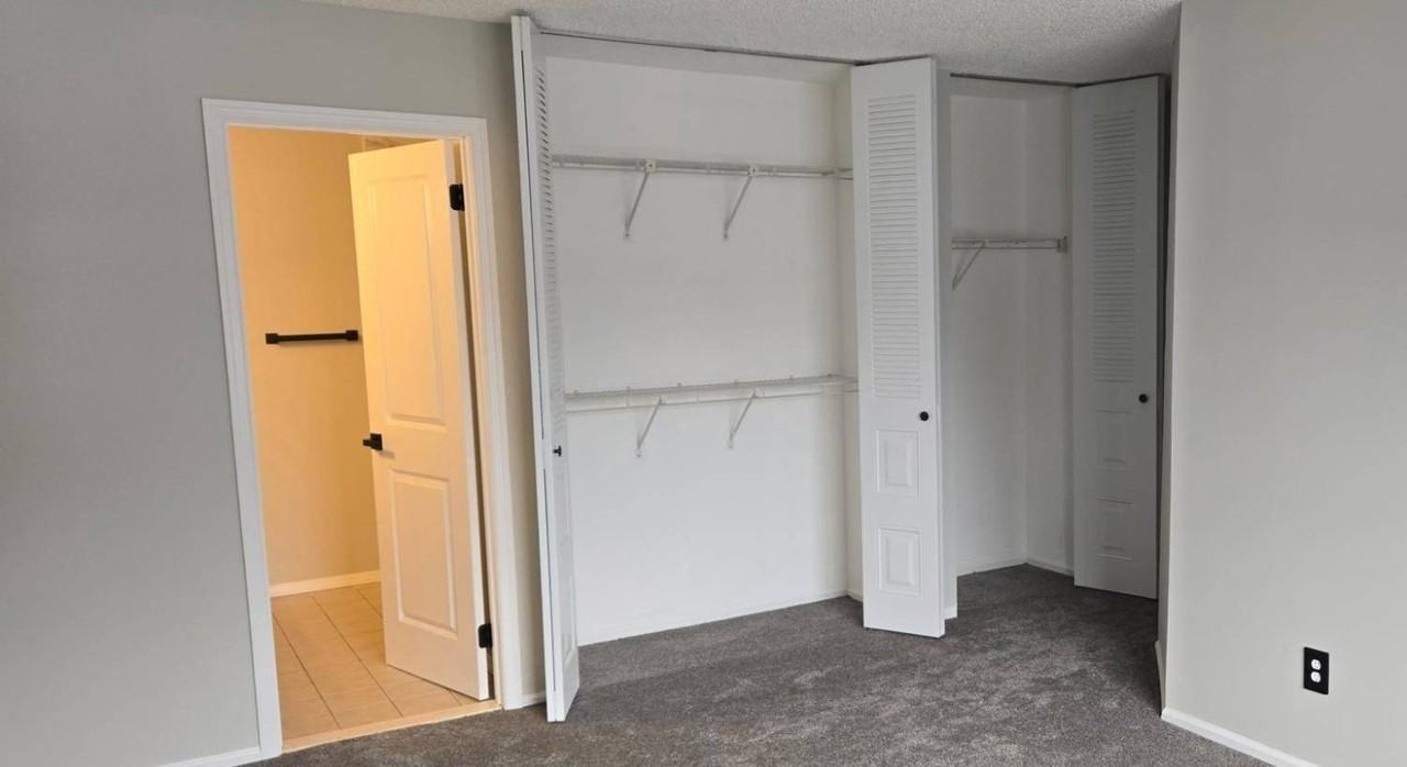 3015 Lighthouse Ln - Photo 6 of 18