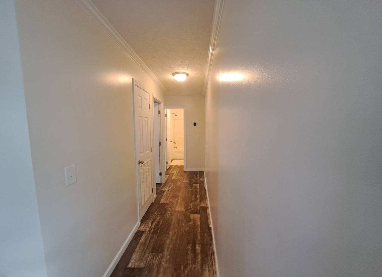 2607 Ne 52nd St #PE12 - Photo 7 of 10