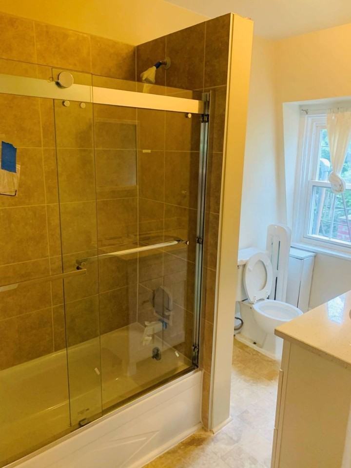 145 Carpenter Ave #5 - Photo 3 of 5