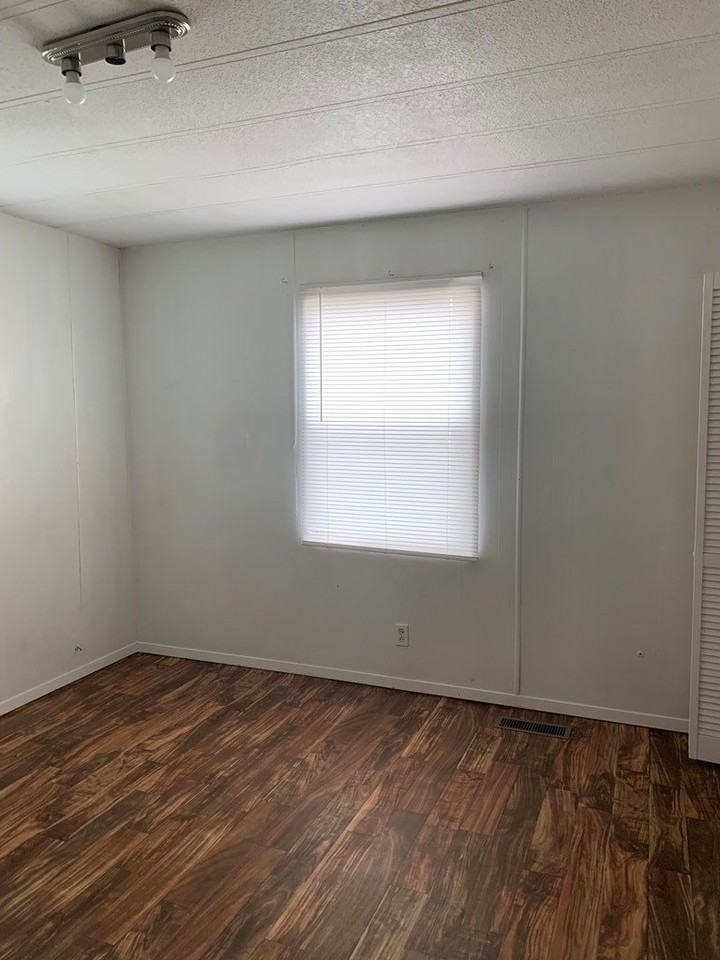 3544B W 15th St Trlr B - Photo 4 of 6