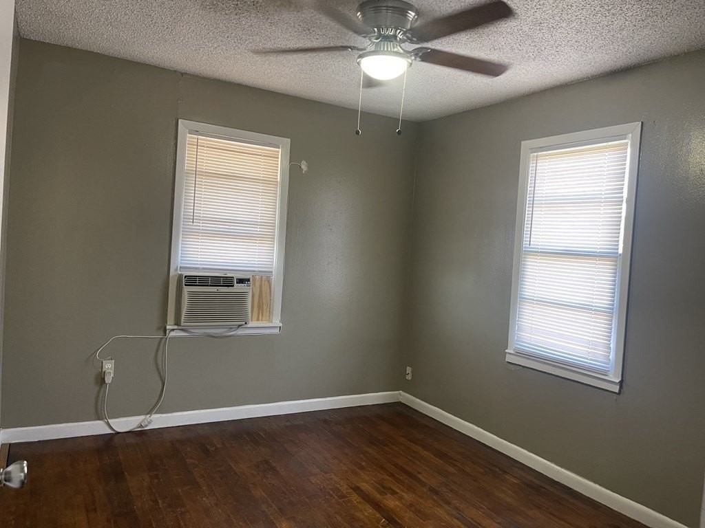 2103 Beverly St - Photo 6 of 8