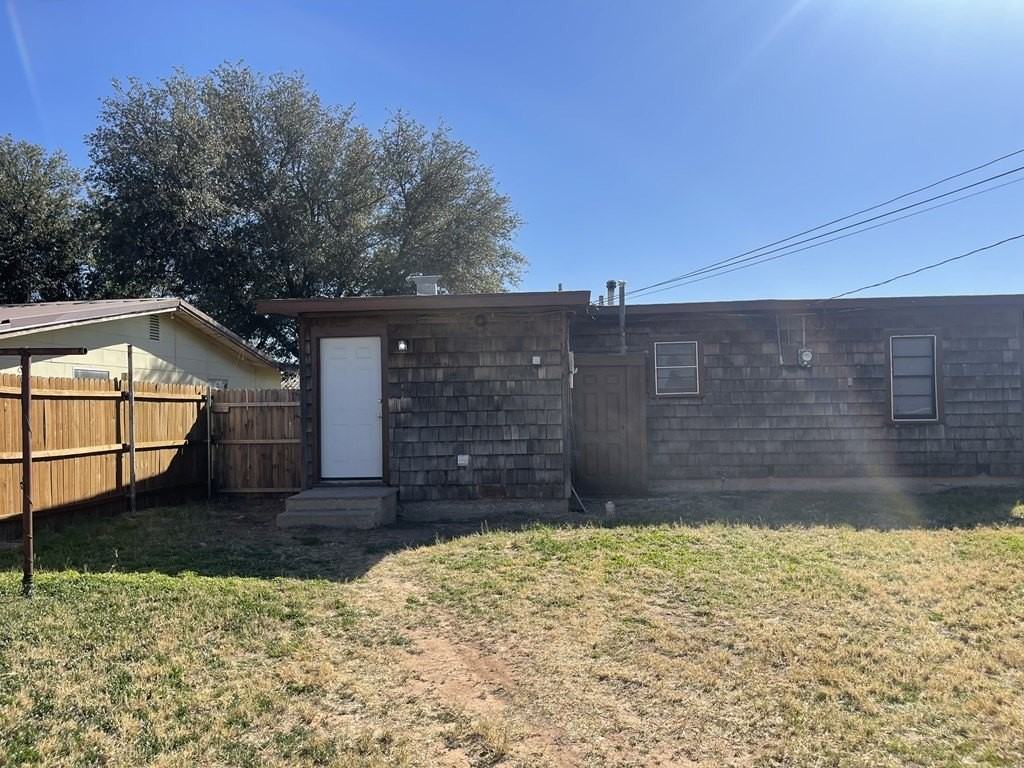 2103 Beverly St - Photo 7 of 8